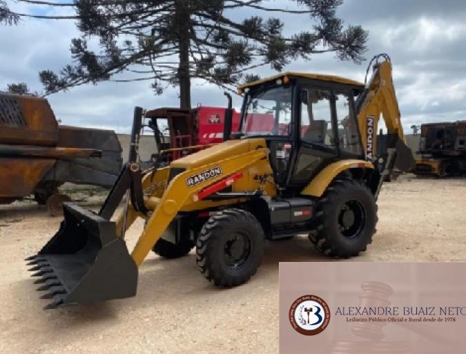 RETROESCAVADEIRA RD 406 