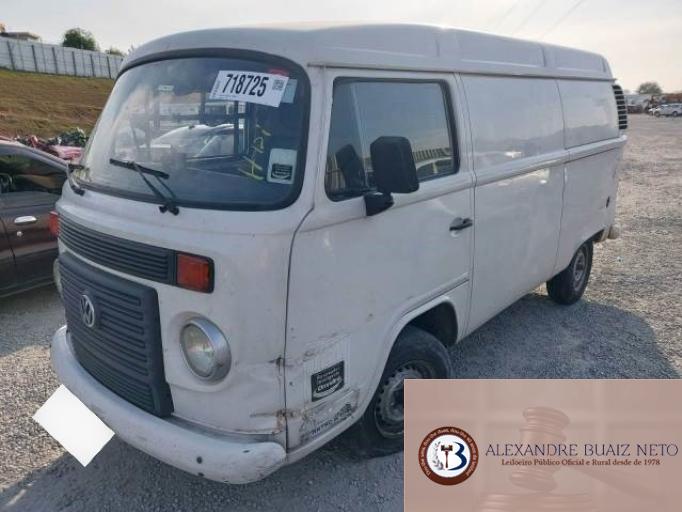 VOLKSWAGEN KOMBI 13/14