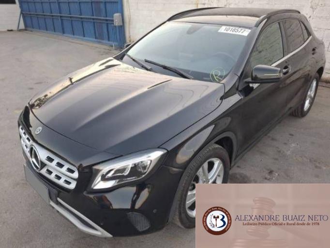 MERCEDES BENZ GLA 200 19/20